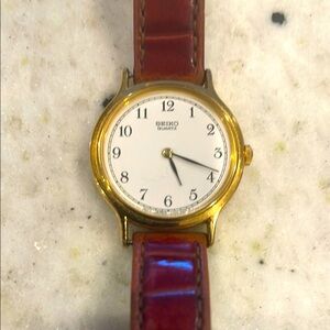 Seiko Gold Tone Ladies Watch with Beautiful Brown Leather Strap
